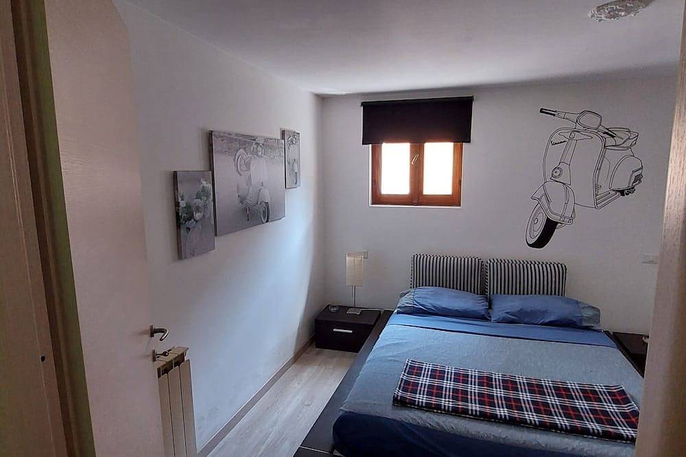 Ganze Wohnung, A Little Nest in Ivrea, Canavese