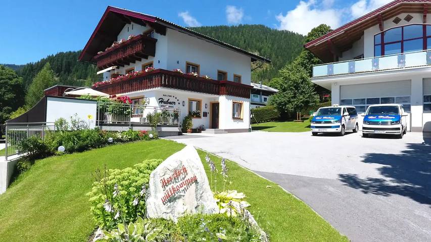 Ferienwohnung für 4 Personen, mit Terrasse und Garten in Ramsau am Dachstein