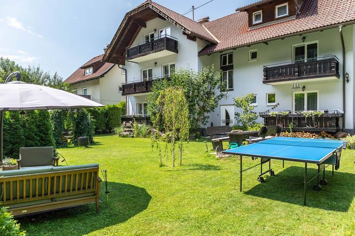 Ferienwohnung für 2 Personen, mit Balkon und Garten am Millstätter See