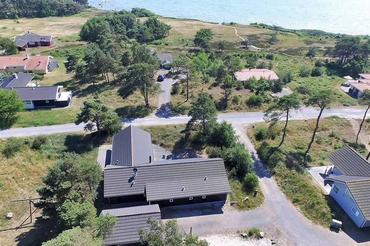Ferienhaus für 8 Personen, mit Terrasse und Sauna sowie Whirlpool auf Bornholm - 2