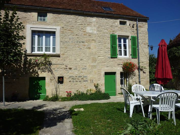 Gîte pour 6 personnes, avec balcon et jardin en Bourgogne-Franche-Comté - 2