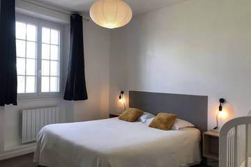 Gîte pour 14 Personnes dans Dormans, Marne, Photo 1