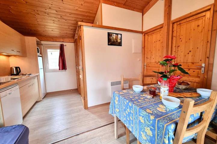 Gîte pour 4 personnes, avec jardin