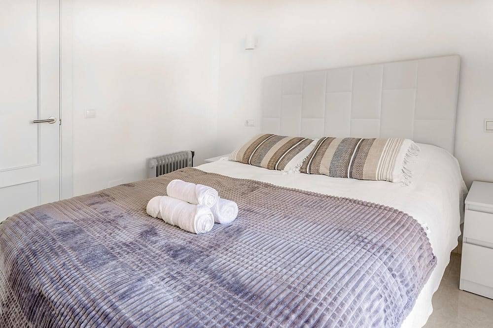 Entire apartment, 2 bedroom cozy apartment in Cala Bona in Cala Bona, Son Servera