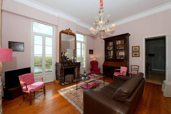 Gîte pour 12 personnes, avec jardin à Néac - 2