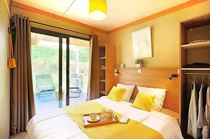 Gîte pour 6 personnes, avec terrasse à Darbres - 3
