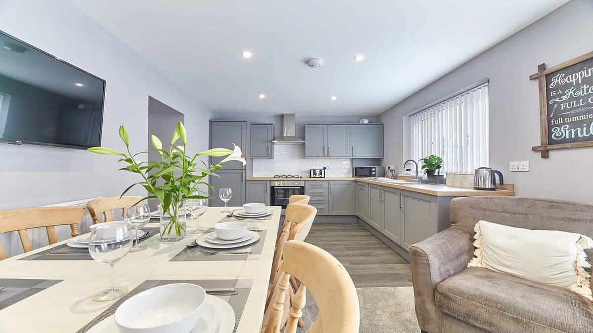Host & Stay | Sea Breeze in Amble, Northumberland