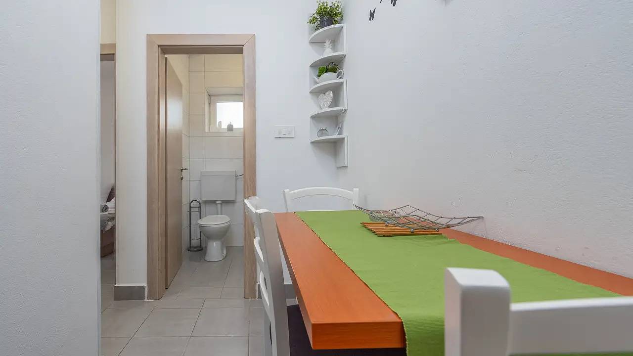 Ganze Ferienwohnung, Ferienwohnung für 3 Personen (22 m²) in Stara Novalja in Stara Novalja, Pag