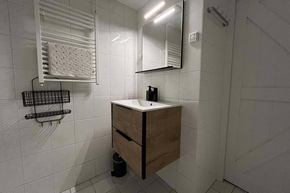 Ganze Wohnung, Gemütliche Wohnung mit ausgezeichneter Küche und geräumigem Badezimmer. in Westfriesische Inseln