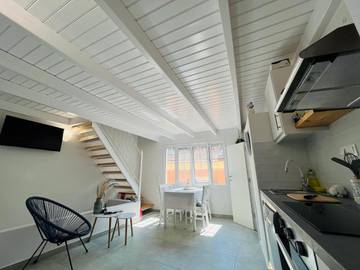 Gîte pour 2 personnes, animaux acceptés dans Liapádes