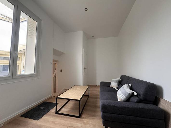 Location de vacances pour 2 personnes, avec terrasse à Écommoy