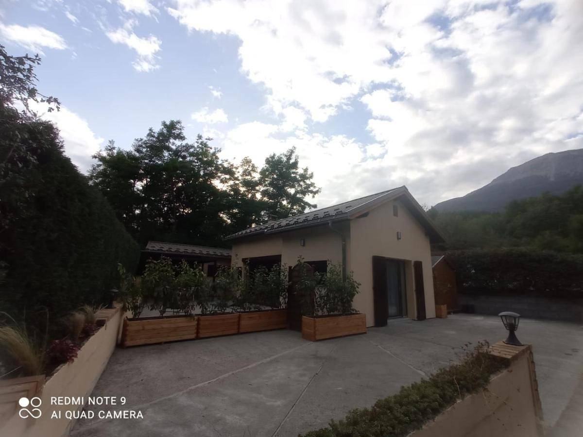 Four-Bedroom House in Embrun, Parc national des Écrins