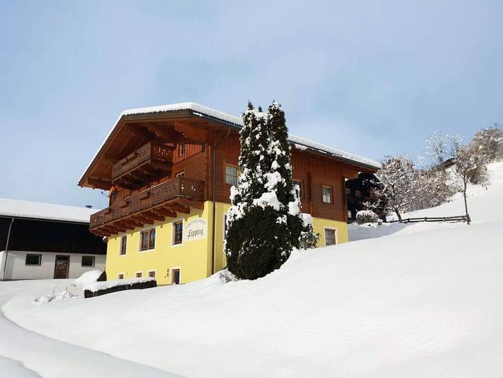 Ferienwohnung für 4 Personen, mit Garten und Balkon sowie Ausblick - 1