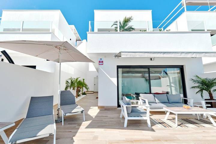 Casa rural para 8 personas, con terraza además de piscina y vistas en San Pedro del Pinatar - 2