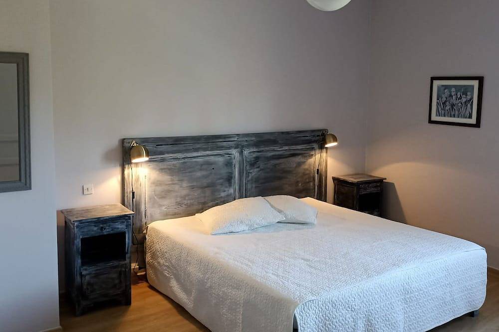 Geheel appartement, Appartement 4 personen in Provençaalse boerderij in het hart van de Luberon in Forcalquier, Parc naturel régional du Luberon