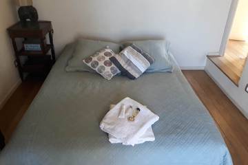 Villa for 13 Guests in Marseille, Marseille region, Picture 3