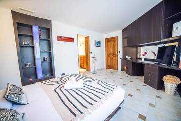 Location De Vacances pour 8 Personnes dans Montferrier-sur-Lez, Région de Montpellier, Photo 2