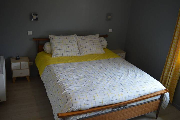 Location de vacances pour 8 personnes, avec jardin à Saint-Chamassy - 3