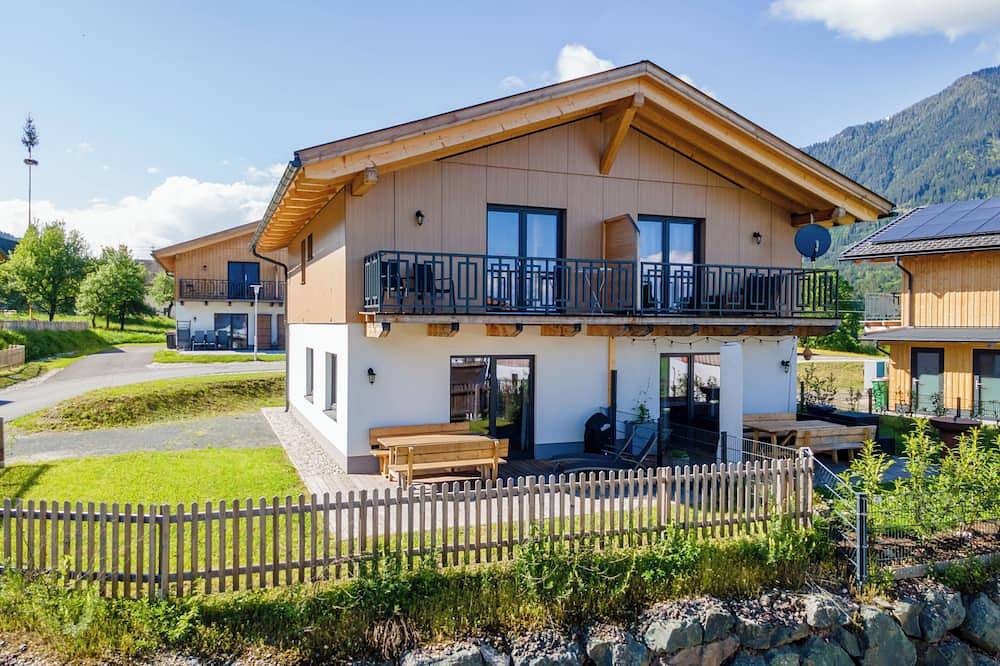 Chalet mit Sauna Nahe des Skigebiets Nassfeld in Hermagor, Hermagor-Pressegger See
