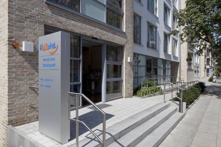 Hotel für 2 Personen, mit Balkon und Ausblick in Winterhude Hamburg