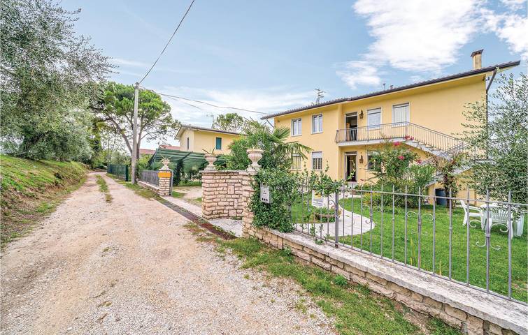 Ferienwohnung für 4 Personen, mit Pool und Terrasse am Gardasee - 3