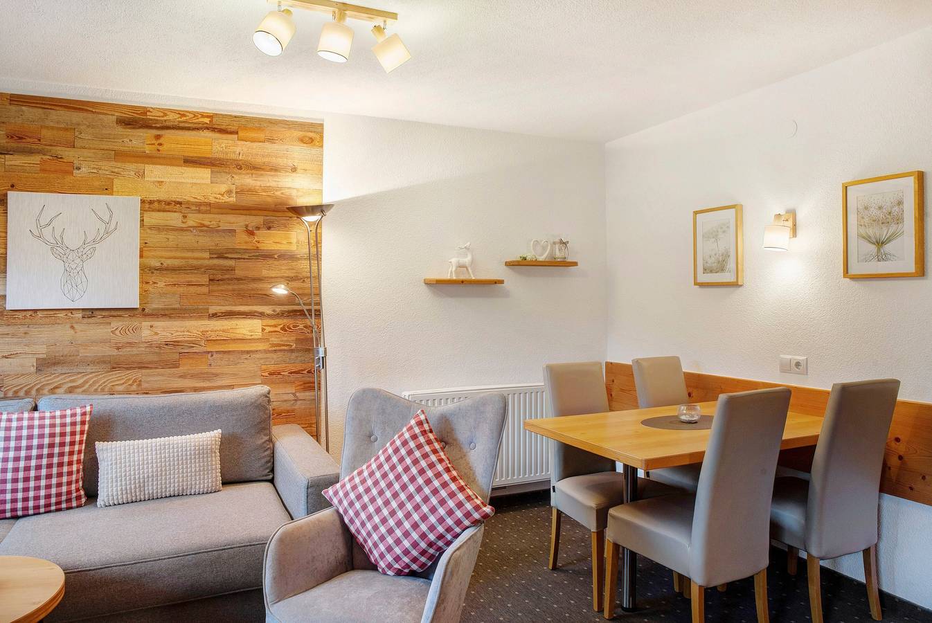 Ganze Wohnung, Ferienwohnung "Edelweiß" mit Gemeinschaftsgarten und Wlan in Leutasch, Innsbruck Land