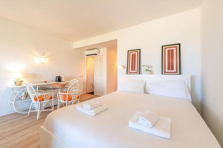 Apartamento para 2 personas, con balcón y piscina en Estoril