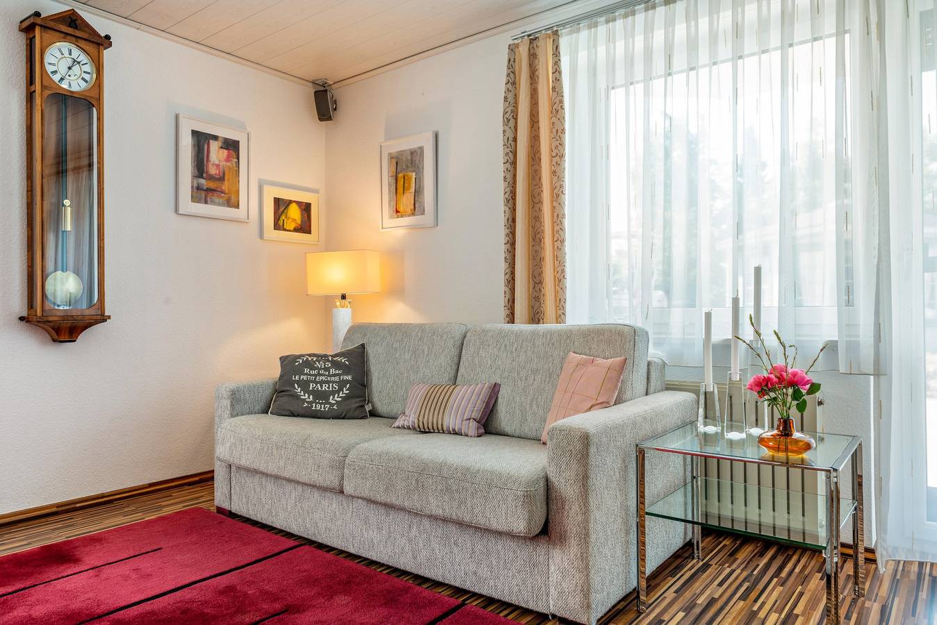 Ganze Wohnung, Ferienwohnung 'Fewo Wegen' mit Bergblick, privater Terrasse und Wlan in Salem, Region Bodensee-Oberschwaben