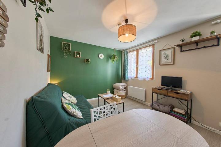 Gîte pour 2 personnes, avec terrasse à Anet - 4