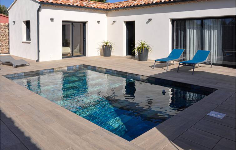 Ferienhaus für 4 Personen, mit Pool und Terrasse sowie Garten - 1