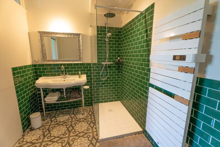 Chambre d’hôte pour 4 personnes, avec jardin en France - 4