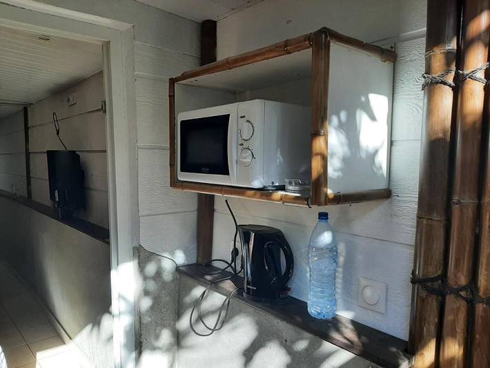 Gîte pour 2 personnes, avec terrasse et vue, animaux acceptés à Païta - 4