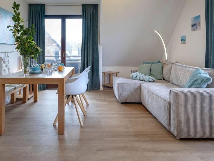 Ganze Ferienwohnung, Himmelsleiter - Fischerweg: Strandnahe moderne 2-Zimmerwohnung  mit Balkon in Westerland, Sylt (Gemeinde)