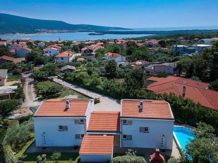 Ferienhaus für 10 Personen, mit Terrasse und Ausblick sowie Garten, mit Haustier