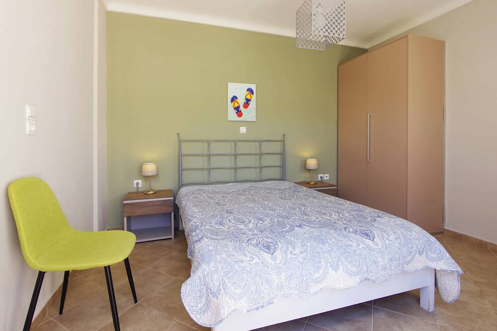 Ganze Wohnung, Cozy House with Swimming Pool Near the Sea in Daratsos, Chania und Umgebung
