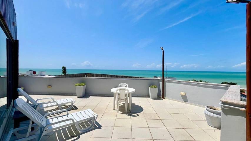 Casas e apartamentos de temporada para 3 pessoas, com piscina e terraço em Natal