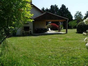 Gîte pour 4 personnes, avec jardin dans Brantôme en Périgord