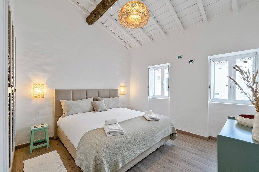 Teal and Green-Alqueva Country House. Na Amieira a poucos passos do Lago Alqueva in Amieira, Portel