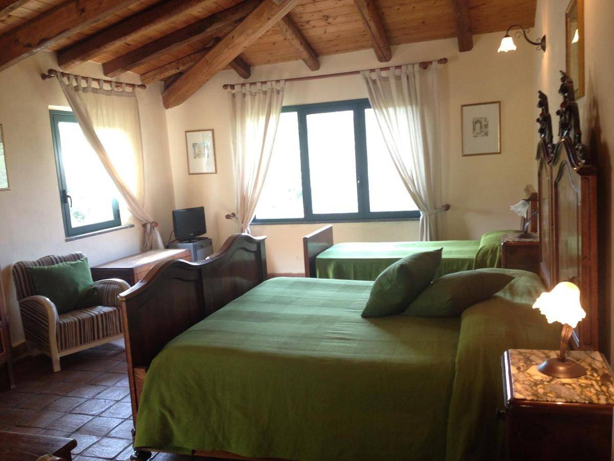 Bed and Breakfast Il Glicine in Piedimonte Etneo, Etna