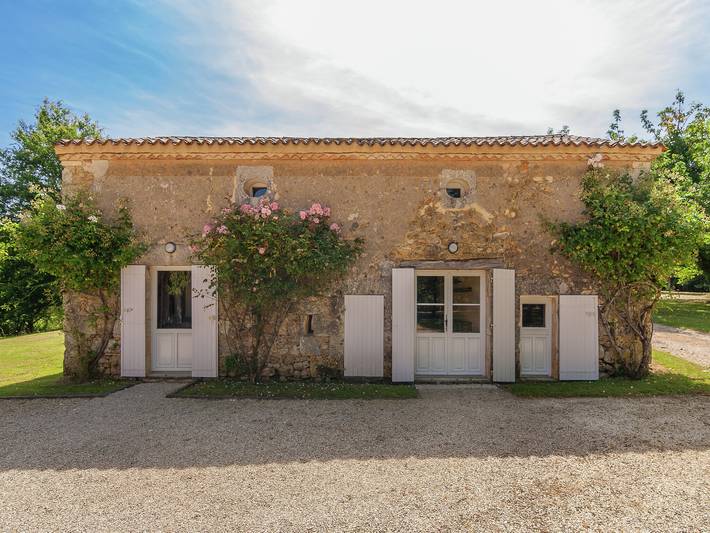 Ferienhaus für 7 Personen, mit Terrasse und Garten sowie Pool in Frankreich - 2