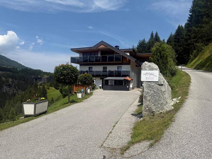 Location de vacances pour 3 personnes, avec jardin et terrasse à Gries am Brenner - 4