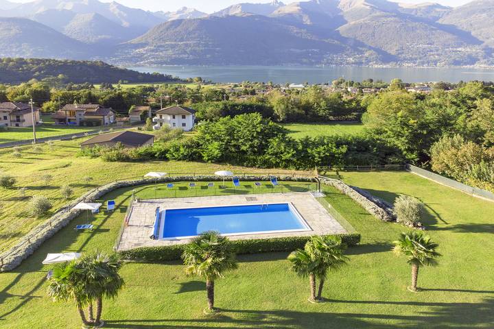 Maison de vacances pour 6 personnes, avec balcon ainsi que piscine et vue sur le lac, adapté aux familles dans Lac de Côme