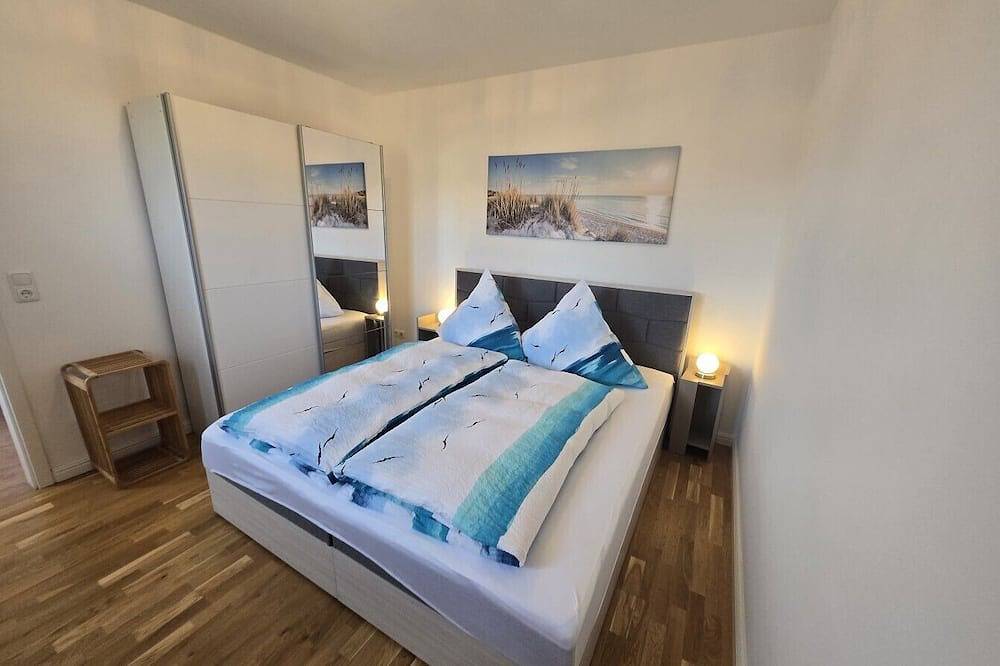 Ganze Wohnung, Auszeit auf Rügen – Gemütliches Bungalow-Apartment mit Terrasse in Sassnitz-Lancken in Sassnitz, Nationalpark Jasmund
