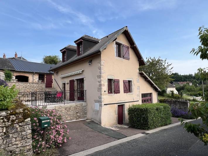 Maison de vacances pour 7 personnes, avec terrasse et jardin à Saint-Léger-sous-Beuvray