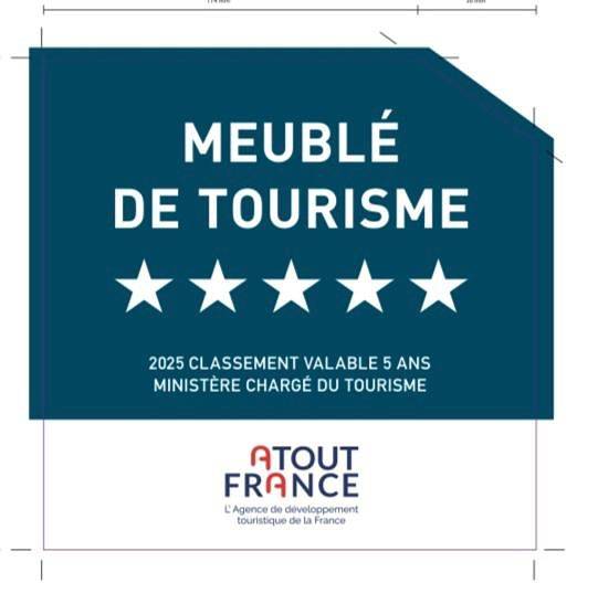 Maison d’hôte pour 2 personnes, avec vue et jardin ainsi que terrasse et piscine à Bouchet - 2