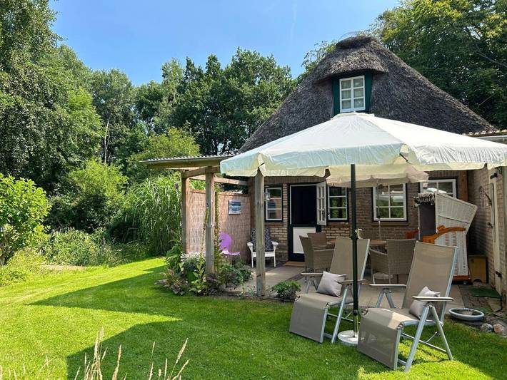 Ferienhaus für 4 Personen, mit Terrasse und Garten