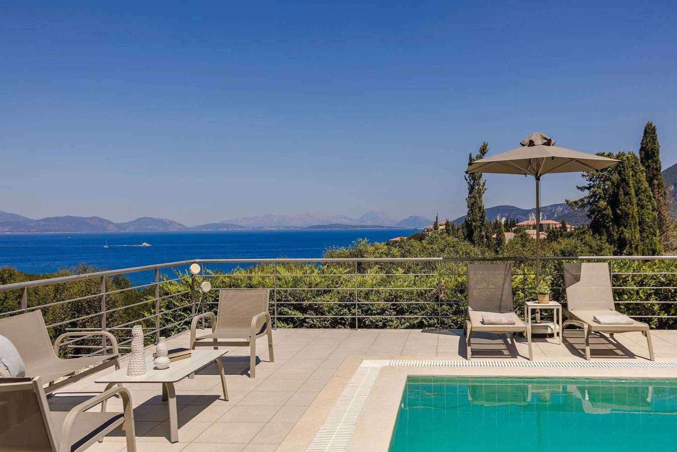 Ruggero in Fiskardo, Kefalonia
