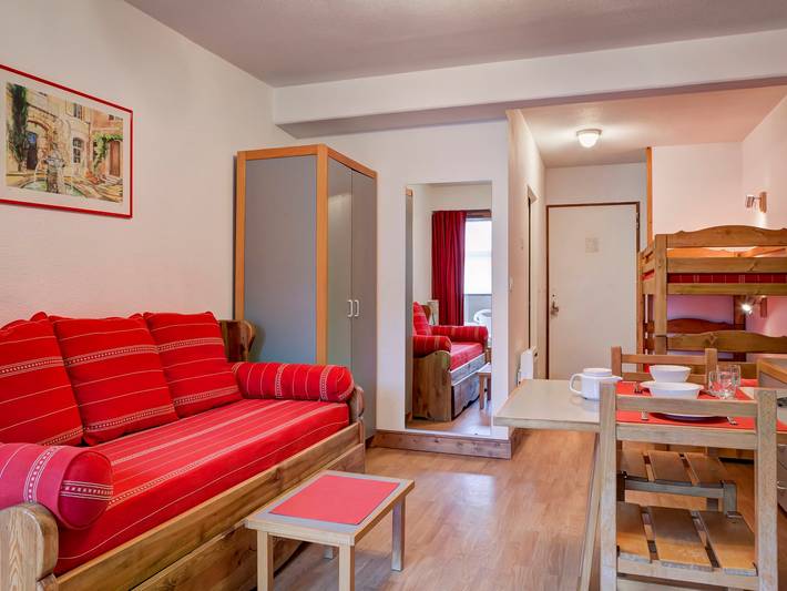 Gîte pour 4 personnes, avec balcon, animaux acceptés dans Casino De Brides Les Bains - 2