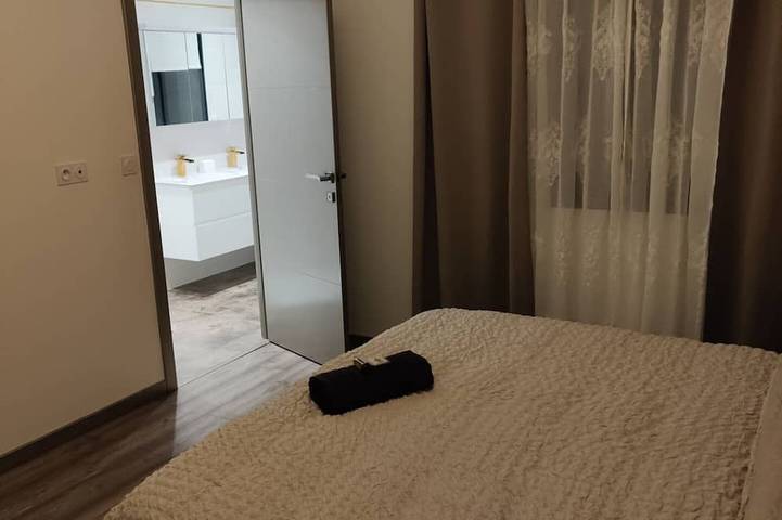 Location de vacances pour 6 personnes, avec jardin et balcon à Moyrazès - 3