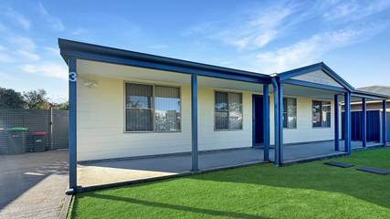 Holiday Letting for 8 People in Broulee, New South Wales, Photo 1